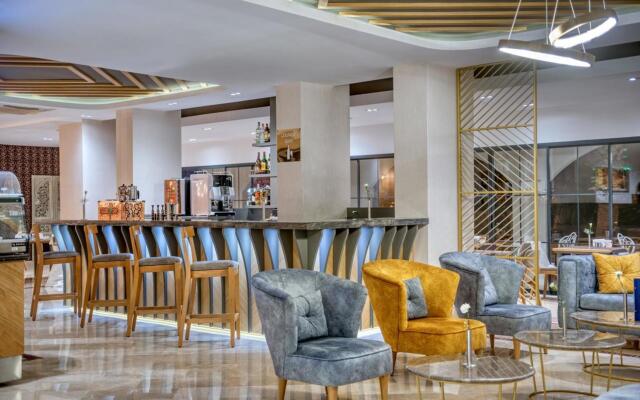 Sealife Lounge Hotel - Adult Only