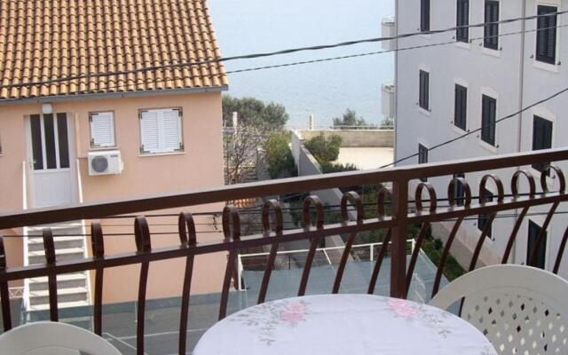 Per - 80 m From Beach - A5