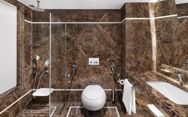 DoubleTree by Hilton Istanbul Gayrettepe