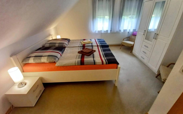 Ferienwohnung direkt am See