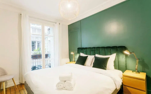 Central Paris 1BR near Palais Royal