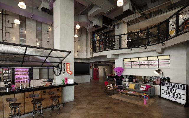 Moxy Bandung