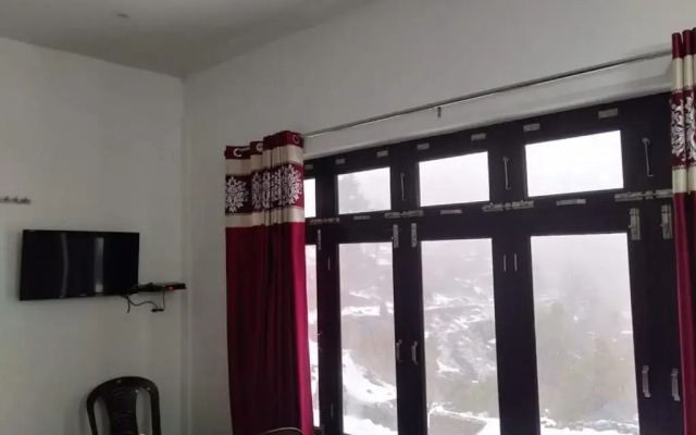 Vamoose Maa Bhawani Munsiyari
