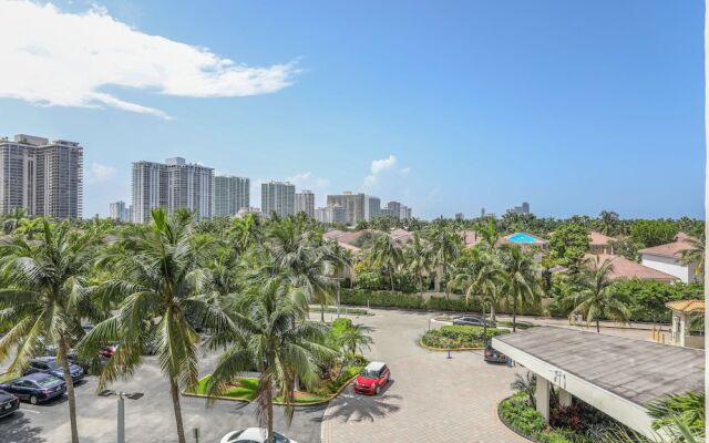 Amazing Condo 3 min to the Beach