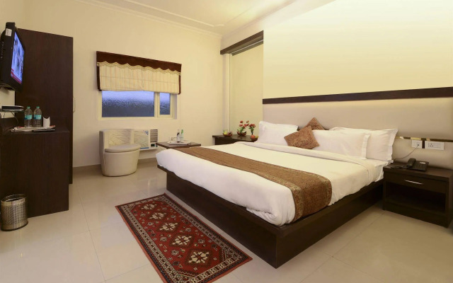 Hotel Maniram Palace