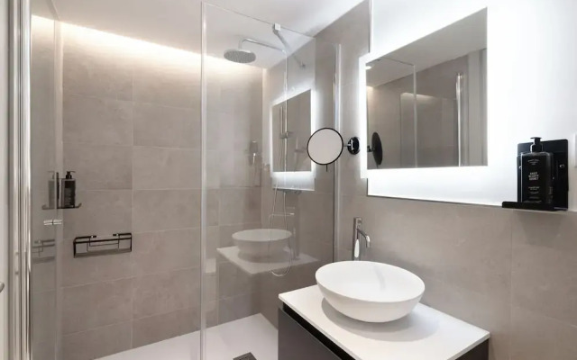 limehome Madrid Calle Hurtado de Mendoza