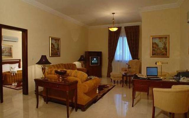 Issham Hotel