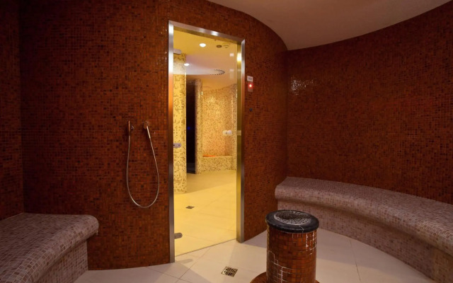 Beltine Forest Hotel