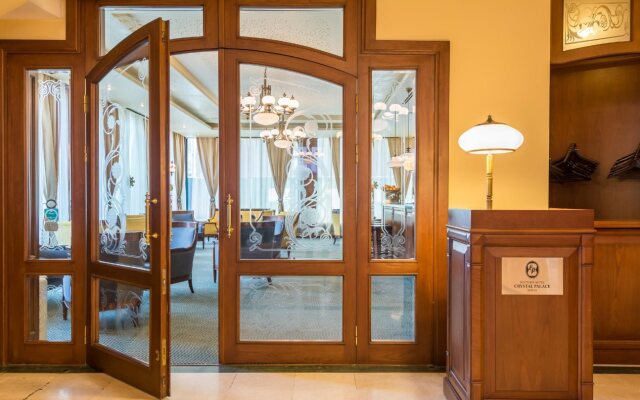 Crystal Palace Boutique Hotel