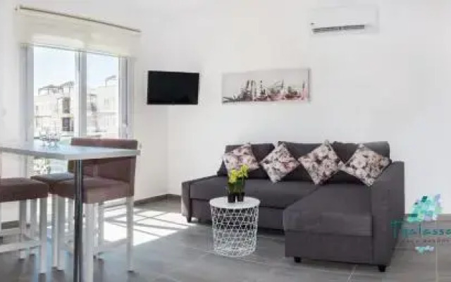 Thalassa Holiday Home With Sea View