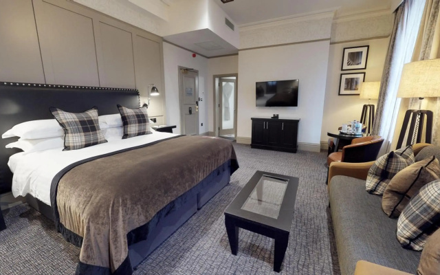 Macdonald Burlington Hotel