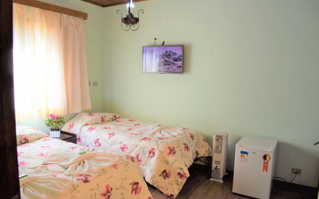 Pousada Sino dos Ventos - Hotel in Campos do Jordao - Photo 4