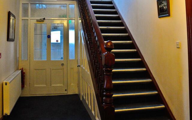 Gatwick Inn