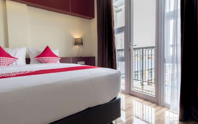 OYO 727 Merlion Hotel
