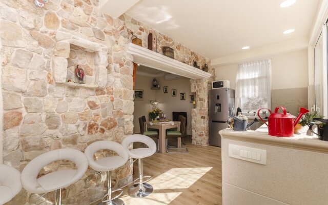 Apartment Mirella