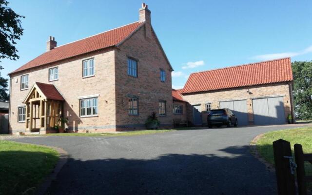 The Oaklodge