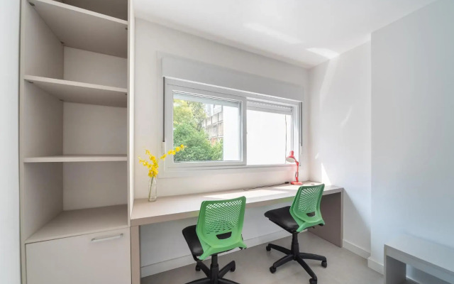 Apartamento impecável Fernando Machado 828