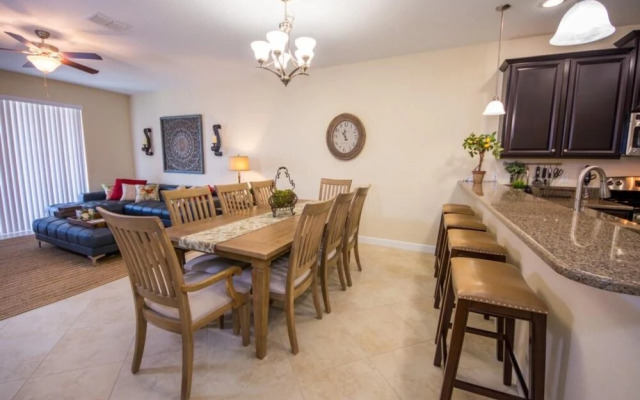 Alana's Champions Gate Townhome