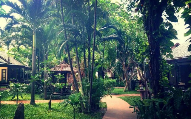 Montien House Chaweng Beach Resort