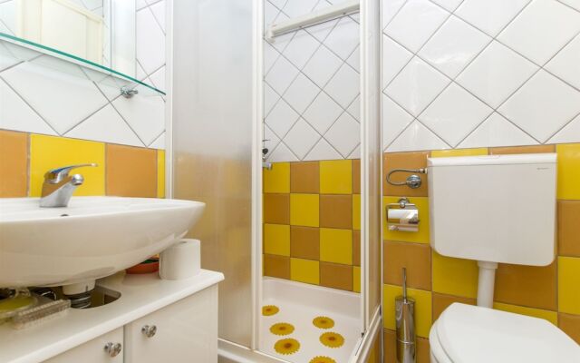 Apartments Roza