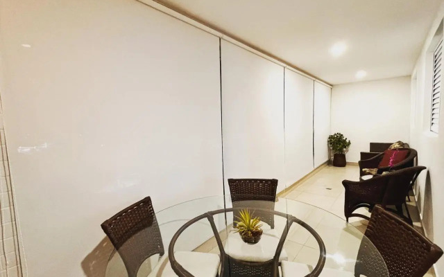 Apartamento em Bertioga com varanda gourmet