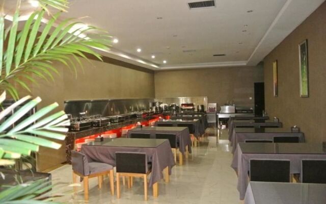 Art Hotel Vienna- Luoyang