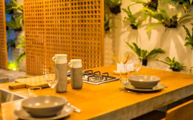 Romantic - Stylish - High End 1Br Villa