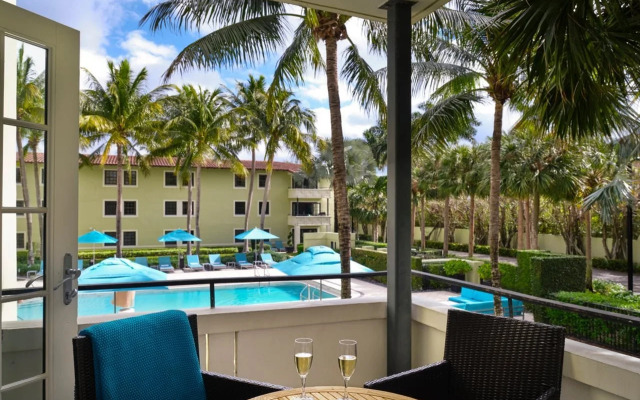 Cloister At The Boca Raton