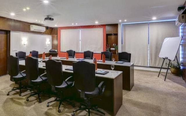 TGB Express Hotel - Nadiad