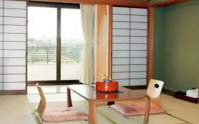 Kashikojima Pearl House