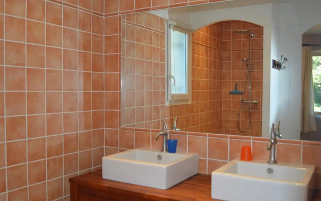 Magnificent Holiday Home With Pool