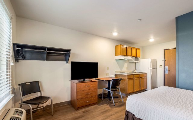 Extended Stay America Select Suites - Indianapolis - Lawrence