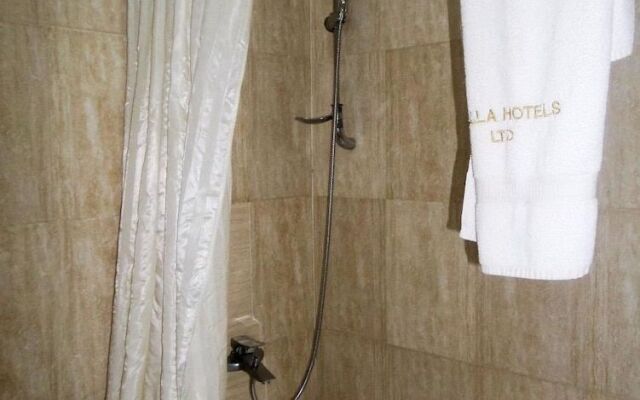 Ayalla Hotels