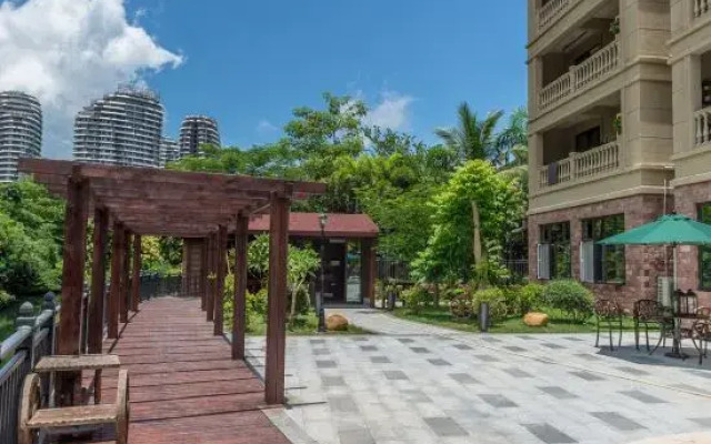 Sanya Coconut Homestay