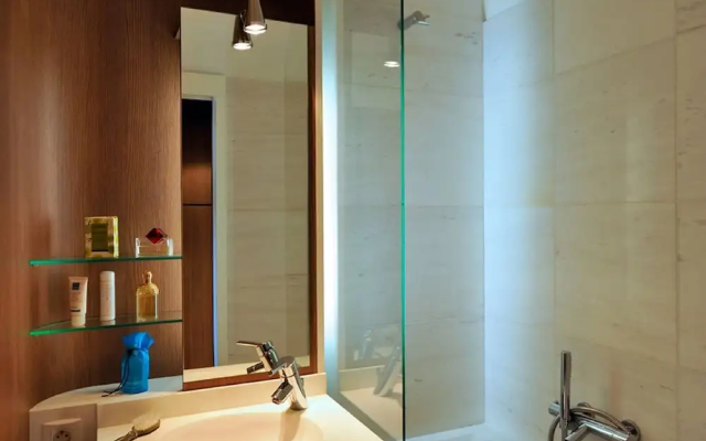 Nice Studio in the Heart of Cannes 200 m Away From the Beach - Hotel in Cannes - Photo 5