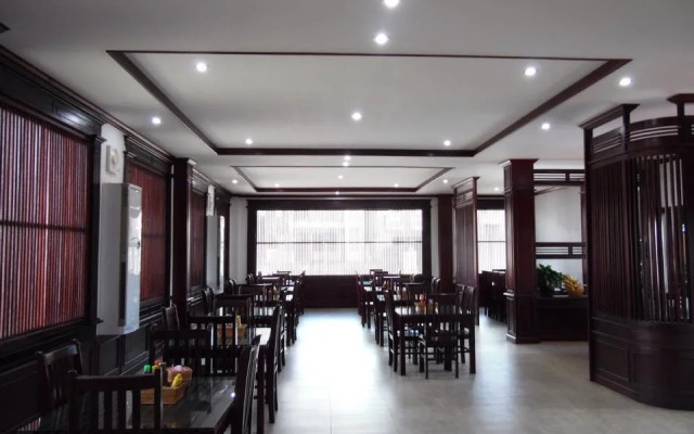 Anoulackkhenlao Hotel