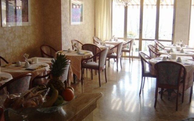 Villa del Sole Garni