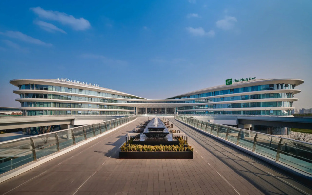 Holiday Inn Wuhan Tianhe Airport by IHG
