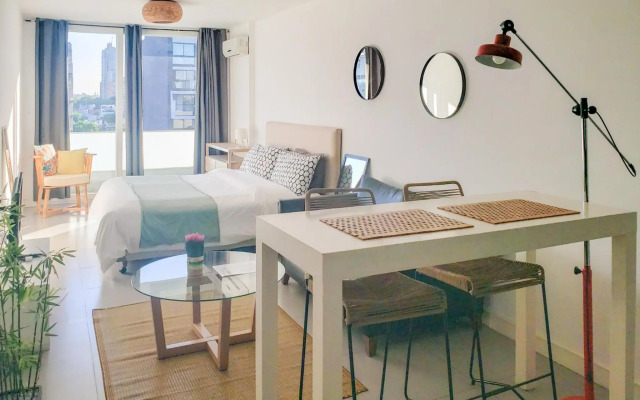 Vizion Hollywood Apartments