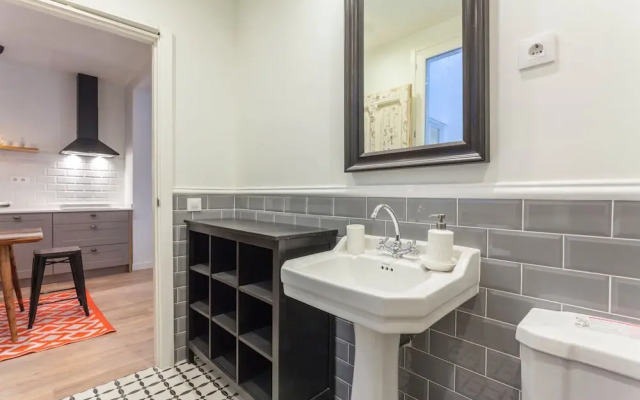 MIT House The Barn69