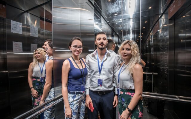 Expressionz Professional Suites by iHost Homes 2