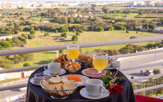 Le Zenith Hotel