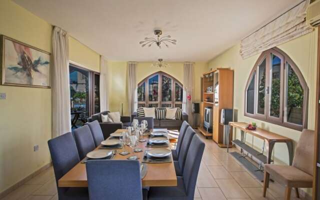 Private Villa in Pernera 1233