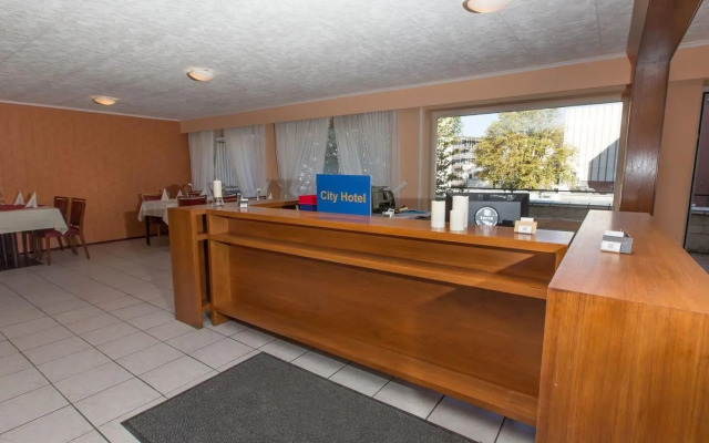 City Hotel