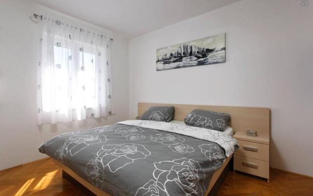 Apartment Lana