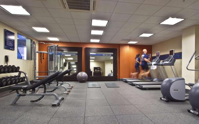 Hampton Inn & Suites Columbus-Downtown