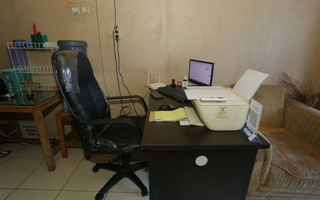 Capital O 93372 Aurora Residence