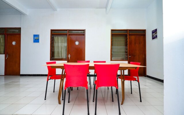 Simpang Tujuh Residence by OYO Rooms