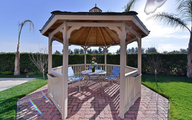 Best Western Plus Fresno Airport Hotel