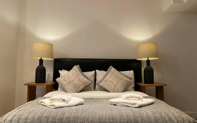 Queen Street Boutique Suites